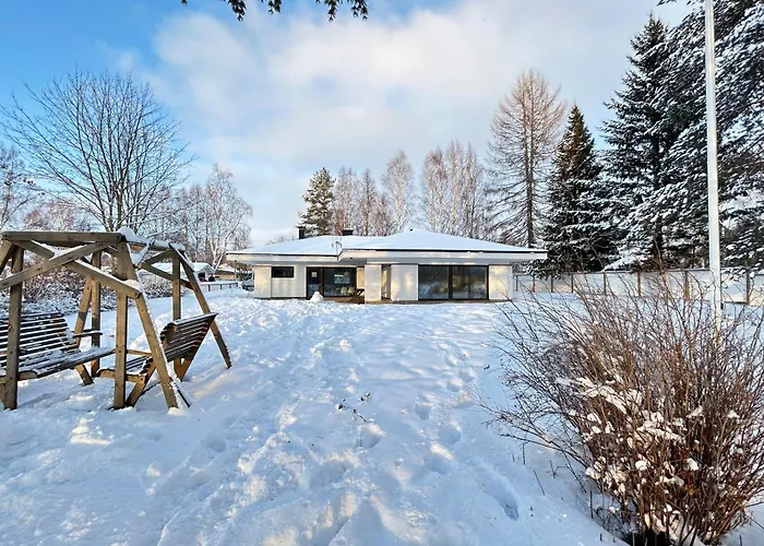 Kaamos City House